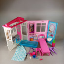 Barbie Puppenhaus-Spielset mit 2 Puppen & Zubehör
