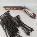 Markenlos Elektrischer Zug mit Schienen