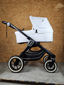 Emmaljunga - Nxt90 Flat Outdoor Kinderwagen (gestell und Babywanne) - Weiß in Gutem Zustand 2