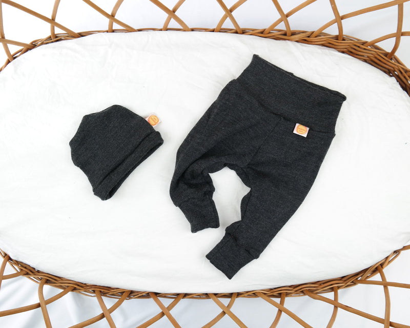 Baby pants &amp; hat for newborns 50/56 made of 100% rescued merino wool in dark grey anthracite