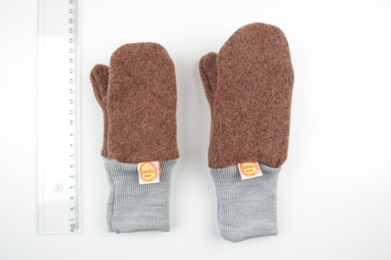 Gloves mittens for children 3-5 years made of upcycled wool in brown and grey