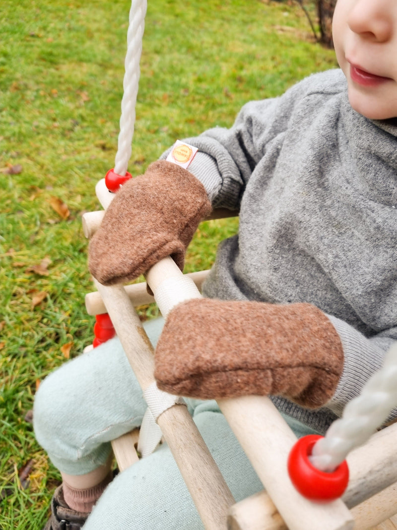 Handschuhe Fäustlinge für Kleinkinder 1-3J  aus Upcycling & Wolle in Pflaume und Hellblau