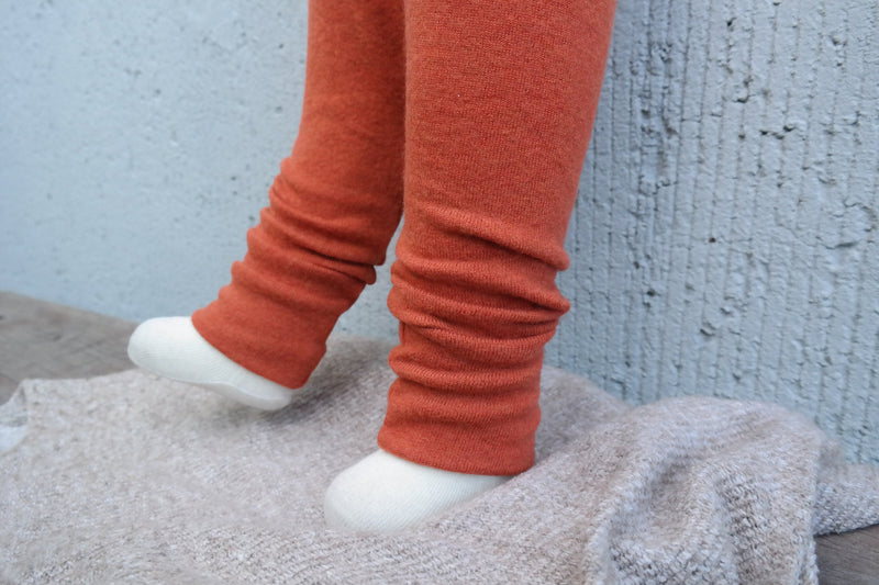 Wollwalk Outdoor-Hose für Babys & Kleinkinder 74/80 aus 100% Upcycling Wolle in Rost Orange