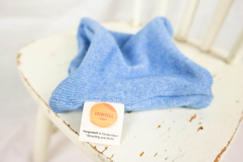 Loop for babies made of upcycled silk &amp; cashmere in light blue