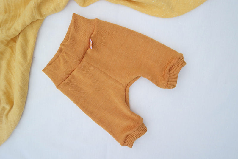 Summer pants knickerbockers for babies made of upcycled wool size 74/80 in mustard yellow