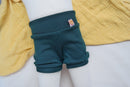 Kurze Hose Shorts für Babys 74/80 aus 100 % Upcycling Wolle in Tannengrün - Jawoll Baby