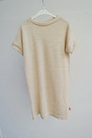 Unisex-Kleid Longshirt 110/116 aus 100% Upcycling Wolle in Naturbeige