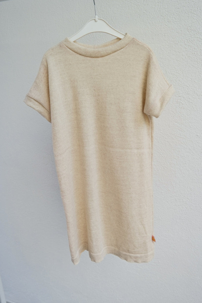 Unisex dress long shirt 110/116 made of 100% upcycled wool in natural beige