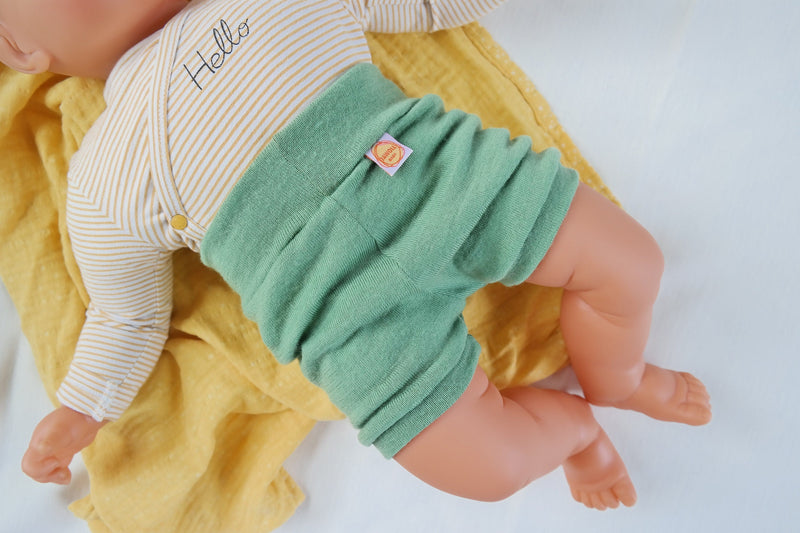 Shorts for babies 62/68 made from 100% upcycled wool in pistachio green