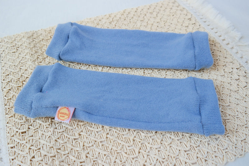 Leg warmers for babies 6-12M made of upcycled cashmere &amp; silk in light blue