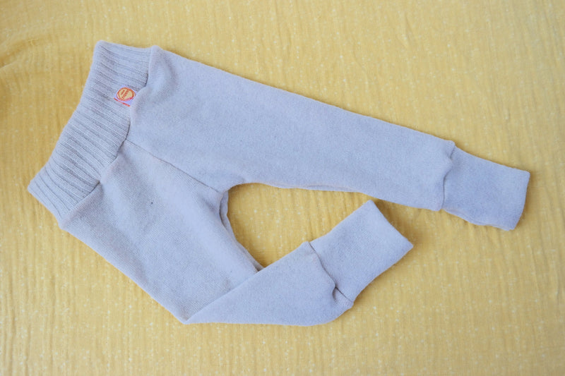 Mitwachs-Hose für Babys 74/80 aus Upcycling-Wolle in Naturweiß