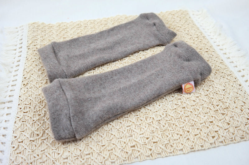 Leg warmers for toddlers made from upcycled cashmere in light brown