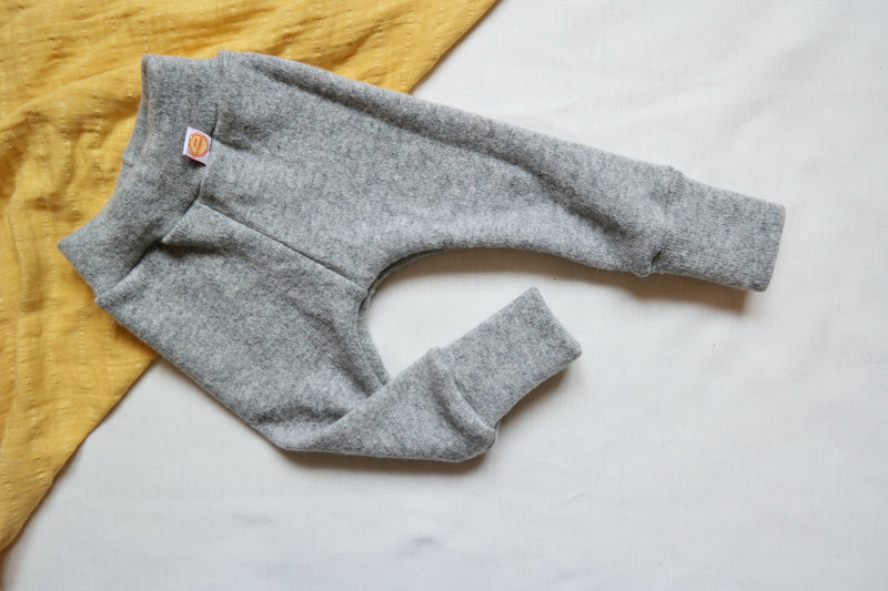 Outdoor pants for babies toddlers 74/80 made of upcycled wool in grey