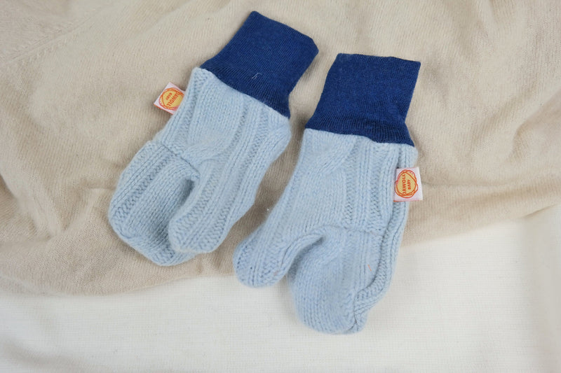 Gloves mittens for children 3-5 years made from upcycled cashmere &amp; wool in light blue and blue