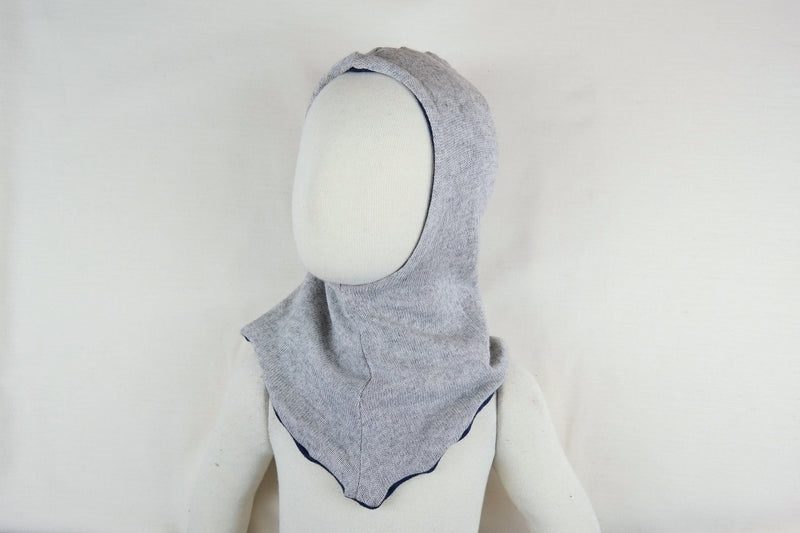 Reversible hat for babies and toddlers KU 49 - 51 made of upcycled silk &amp; cashmere blue and grey