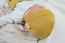 Wollkleidung Baby-Set aus Hose und Mütze für Neugeborene 50/56 aus 100 % Upcycling Wolle in Senfgelb - Jawoll Baby