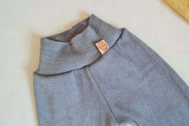 Leggings Kleinkinder 98/104 aus 100% Upcycling Wolle in Grau - Jawoll Baby