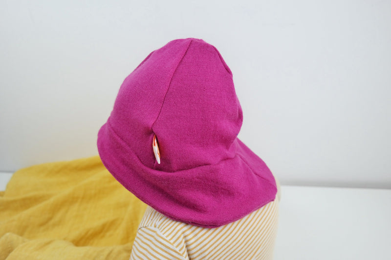 Sun hat baby toddler KU 42-45 with neck protection made of 100% upcycled wool in pink