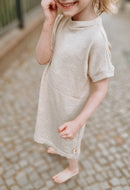 Unisex-Kleid Longshirt 110/116 aus 100% Upcycling Merinowolle in Beige - Jawoll Baby