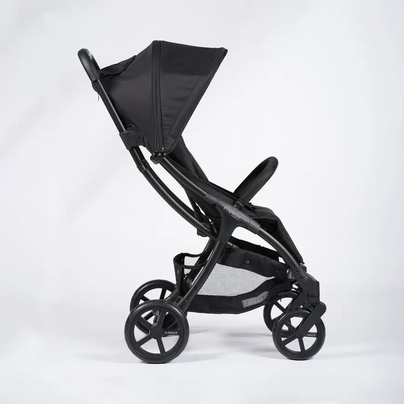 B-Ware Mast Kinderwagen Buggy M2x Onyx Allradfederung Einkaufskorb Babywanne Option