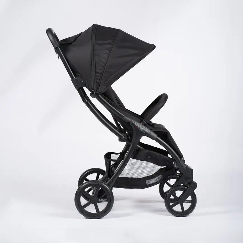 B-Ware Mast Kinderwagen Buggy M2x Onyx Allradfederung Einkaufskorb Babywanne Option