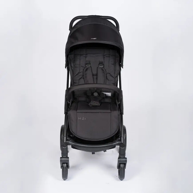 B-Ware Mast Kinderwagen Buggy M2x Onyx Allradfederung Einkaufskorb Babywanne Option