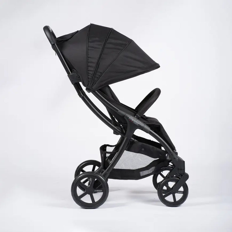 B-Ware Mast Kinderwagen Buggy M2x Onyx Allradfederung Einkaufskorb Babywanne Option