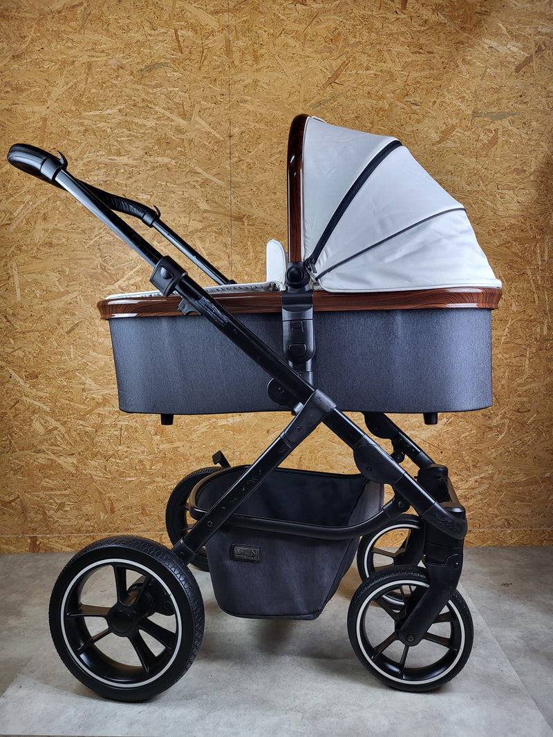 Moon Scala Kombikinderwagen mit Sportsitz & Babywanne – Schwarz/Grau