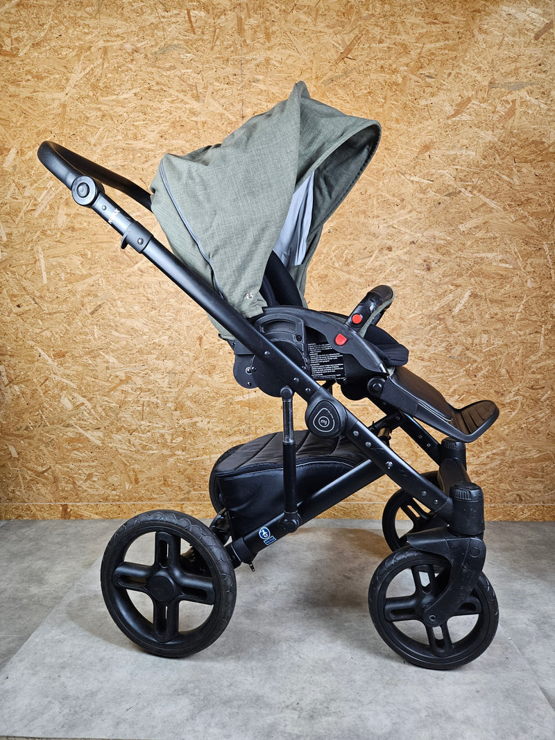 Sportlicher My Junior Noax Kompakt-Buggy Schwarz-Grün bis 22kg