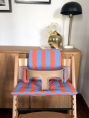 St. Tropez gestreiftes Kissen-Set, wasserdicht, kompatibel mit dem Stokke Tripp Trapp Hochstuhl – Orange/Blau