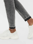 HUDSON: Umstandsjeans aus Bio-Baumwolle in dirty Grey. ankle cut und Bauchband - hose-9•BORROUGHS