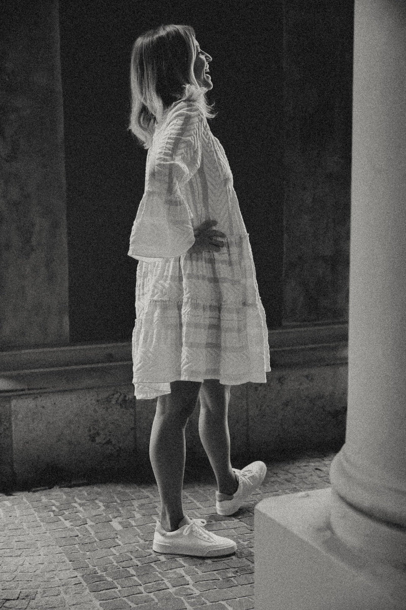 ELLA - Ecru - Kleider-9•BORROUGHS