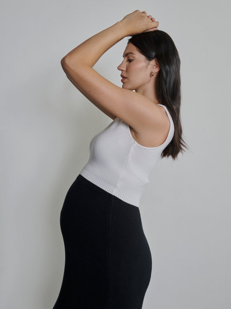 ESSENTIAL SKIRT - Pencil Skirt aus weichster Knitwear - -9•BORROUGHS