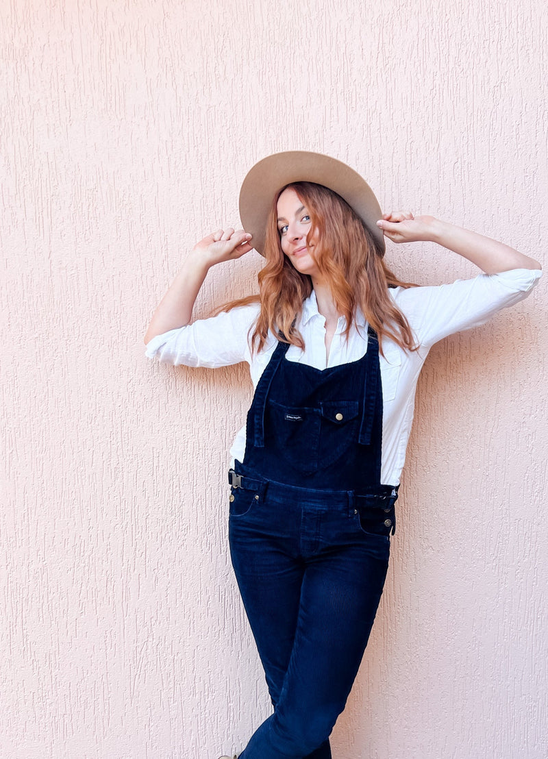 THE FRENCHIE MUMSIE - Umstands- und Tragelatzhose aus Samtkord - Jumpsuit-9•BORROUGHS