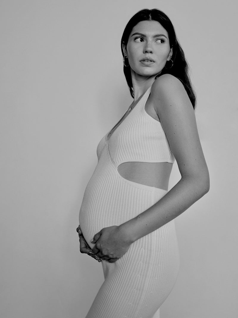 BREEZY SUMMER - Weißes Midi-Kleid mit Cut-outs - Kleider-9•BORROUGHS