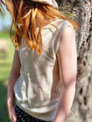 Oberteil Tanktop Pullunder Unterhemd 122/128 aus Upcycling Wolle in Creme Natur