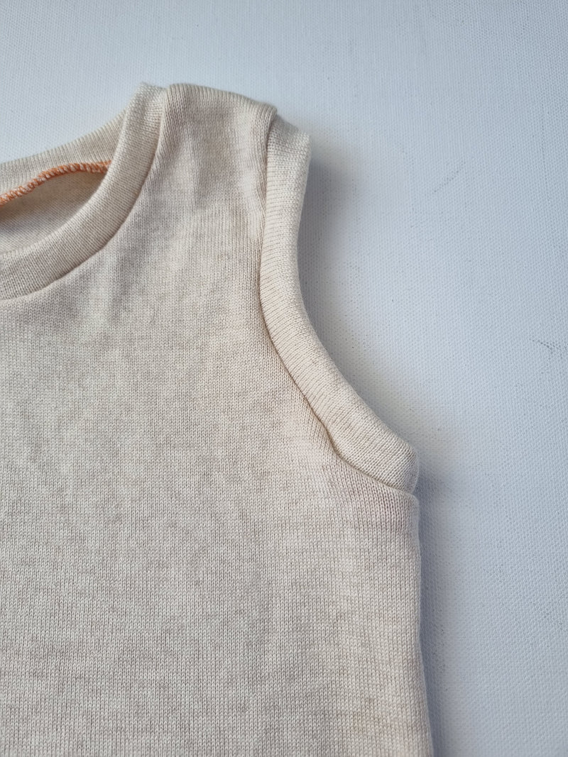 Oberteil Tanktop Pullunder Unterhemd 122/128 aus Upcycling Wolle in Creme Natur