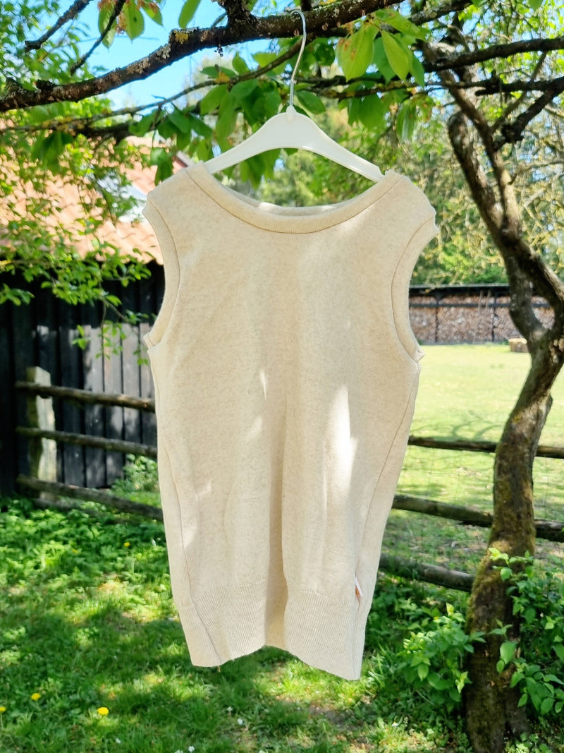 Oberteil Tanktop Pullunder Unterhemd 122/128 aus Upcycling Wolle in Creme Natur