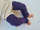 Tragestulpen Beinstulpen für Babys 6-12 M aus Upcycling aus Wolle natürlicher Sonnenschutz in Lila