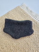 Dreieckstuch Schal mitwachsend und wendbar für Babys aus Upcycling Kaschmir in Grün und Anthrazit - Jawoll Baby