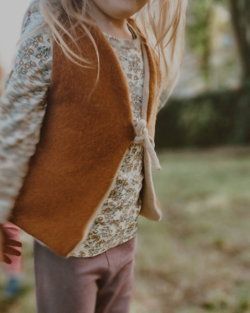 Wunsch-Upcycling Wende-Weste für Kleinkinder aus Upcycling Wolle – mitwachsend von Größe 80 bis 116 in den Farben deiner Wahl