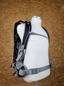Vaude Shuttle Base - Kindertrage - Schwarz - in sehr Gutem Zustand 3
