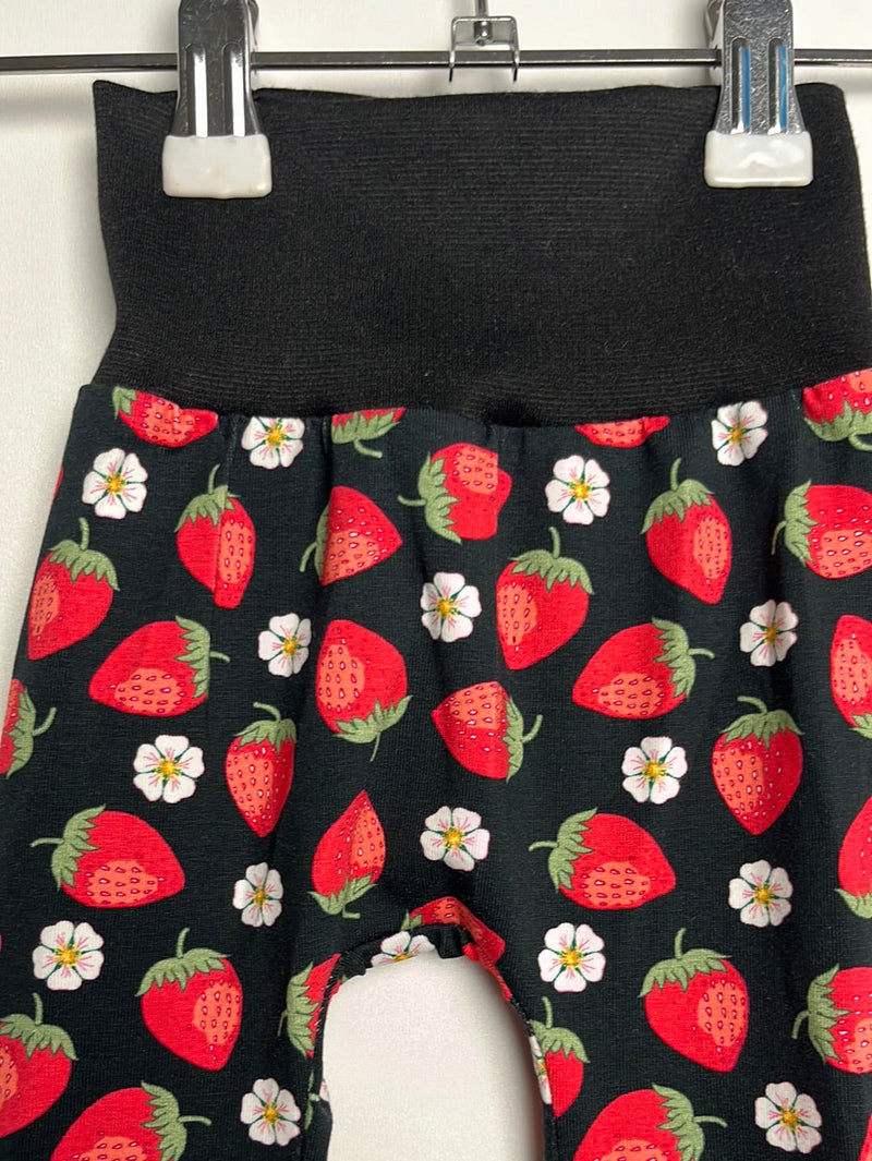 Jerseyhose Erdbeeren - 62 - handmade