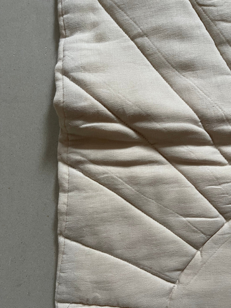 Imperfect / B-Quality Solis Quilt