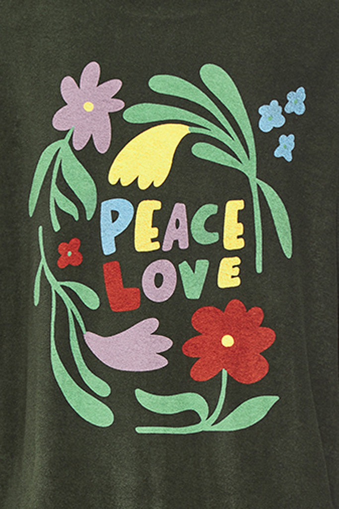 Paula Sweater in olivgrün mit PEACE LOVE Print für Frauen