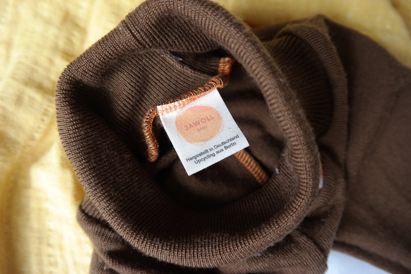 Jawoll Baby Mitwachs-Hose für Babys 62/68 aus Upcycling-Wolle in Braun